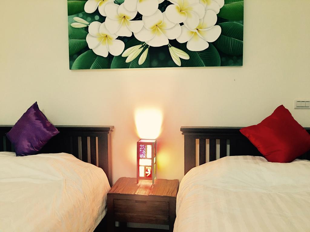Home & Teak Homestay Jinning Buitenkant foto