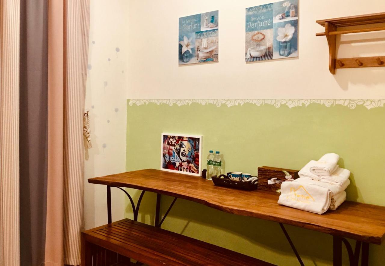 Home & Teak Homestay Jinning Buitenkant foto